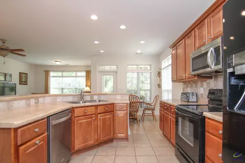 161 Turning Leaf Ln, Perry, GA 31069 photo 8