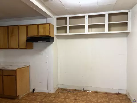 Kitchen - 601 Keene Ave, Oglethorpe, GA 31068 photo 3 of 3