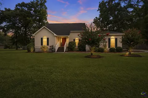 138 Brittany Dr, Perry, GA 31069