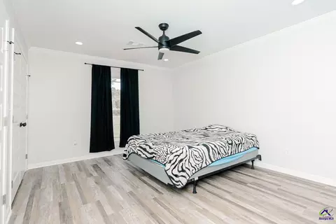 Bedroom - 595 Flathead Rd, Vienna, GA 31092 photo 2 of 5