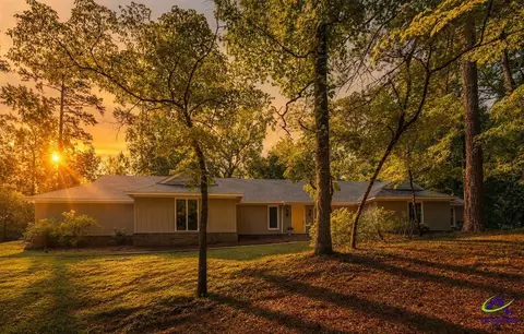 4950 Wellington Dr, Macon, GA 31210
