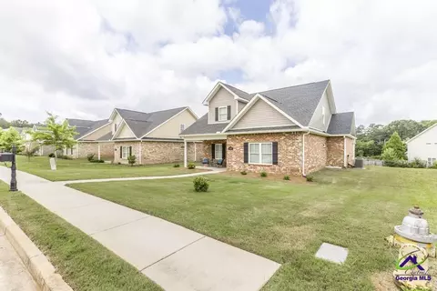 Exterior - 309 Charles Gray Blvd, Perry, GA 31069 photo 2 of 9