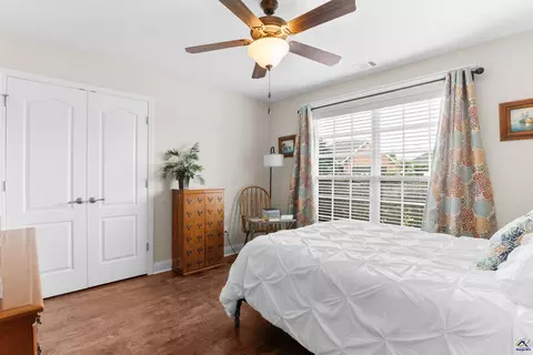 Bedroom - 406 Stonebrook Cir, Byron, GA 31008 photo 5 of 6
