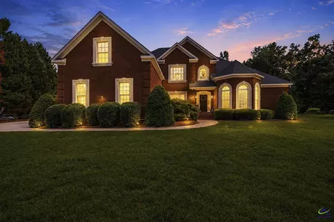 259 Greenview Ter, Macon, GA 31220