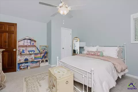 Bedroom - 2021 Laurel Dr, Perry, GA 31069 photo 6 of 11