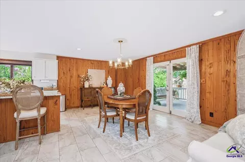 Dining - 2021 Laurel Dr, Perry, GA 31069 photo 4 of 6