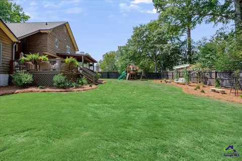 Exterior - 2021 Laurel Dr, Perry, GA 31069 photo 12 of 15