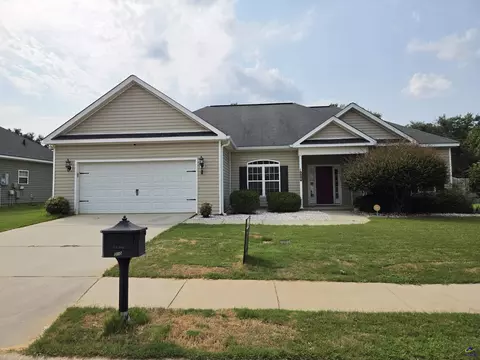 310 Flowing Meadows Dr, Kathleen, GA 31047