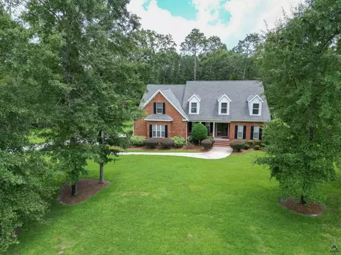 Exterior - 304 Old Windmill Rd, Perry, GA 31069 photo 12 of 27
