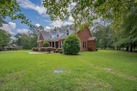 Exterior - 304 Old Windmill Rd, Perry, GA 31069 photo 7 of 8