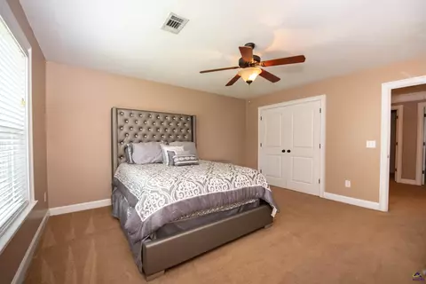 Bedroom - 304 Old Windmill Rd, Perry, GA 31069 photo 12 of 14