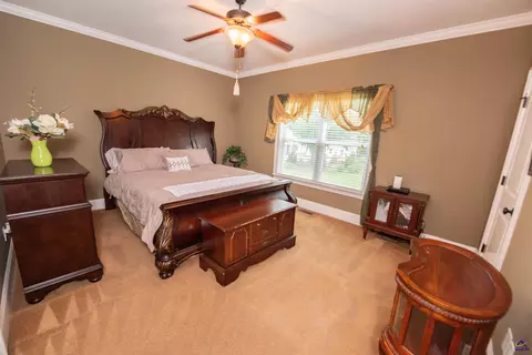 Bedroom - 304 Old Windmill Rd, Perry, GA 31069 photo 4 of 5