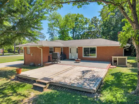 Exterior - 625 Cooper St, Perry, GA 31069 photo 7 of 17