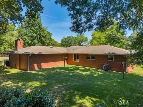 Exterior - 625 Cooper St, Perry, GA 31069 photo 15 of 17