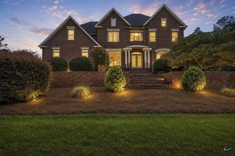 206 Briarmoor Dr, Warner Robins, GA 31088