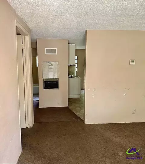 Entry Way - 2155 Ferguson, Macon, GA 31204 photo 1 of 1