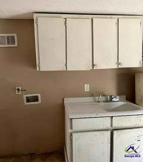 Other - 2155 Ferguson, Macon, GA 31204 photo 5 of 7