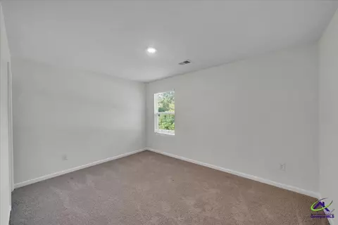 Bedroom - 212 Harrow Dr, Perry, GA 31069 photo 5 of 7