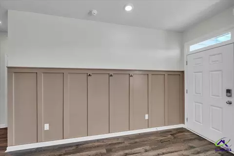 Entry Way - 212 Harrow Dr, Perry, GA 31069 photo 3 of 10