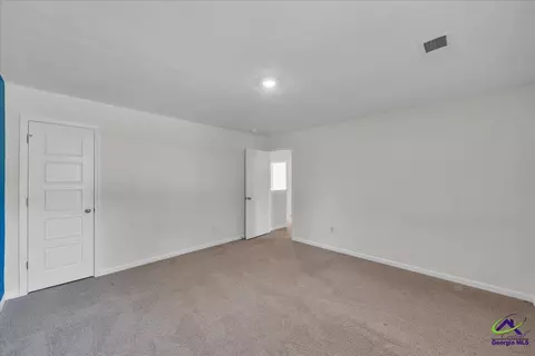 Bedroom - 212 Harrow Dr, Perry, GA 31069 photo 7 of 7