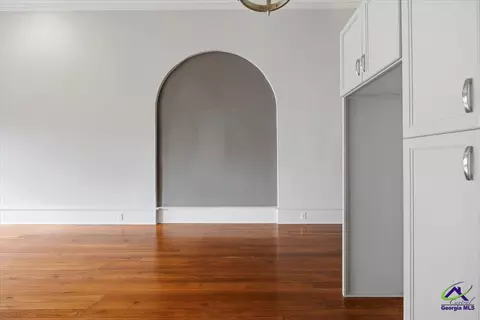 Living - 522 Unit Apt 301 Cherry St, Macon, GA 31201 photo 3 of 3