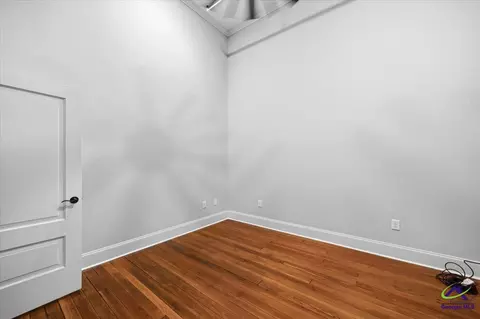 Bedroom - 522 Unit Apt 301 Cherry St, Macon, GA 31201 photo 3 of 3