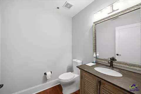 Other - 522 Unit Apt 301 Cherry St, Macon, GA 31201 photo 6 of 12