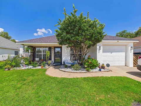 117 Millbrook Dr, Warner Robins, GA 31088