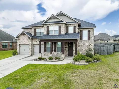 103 Charlotte Dr, Bonaire, GA 31005