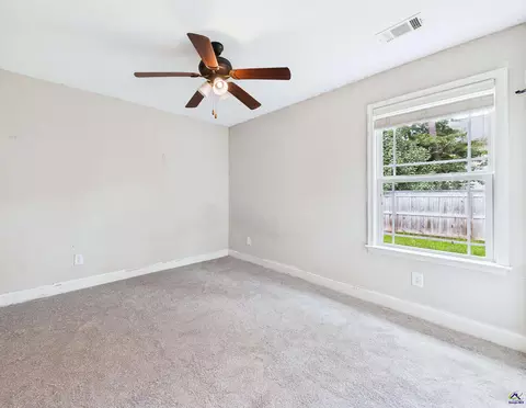 Bedroom - 119 Back Cedar Ln, Warner Robins, GA 31093 photo 11 of 13