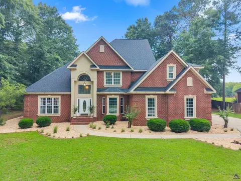 103 Dove Stone Ct, Bonaire, GA 31005