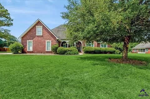 405 Redding Dr St, Kathleen, GA 31047