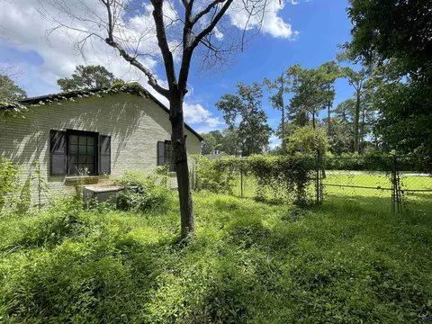 Exterior - 110 W Peter St, Cochran, GA 31014 photo 5 of 5