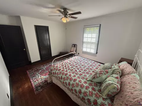 Bedroom - 110 W Peter St, Cochran, GA 31014 photo 7 of 10