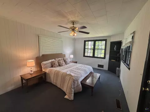 Bedroom - 110 W Peter St, Cochran, GA 31014 photo 1 of 10