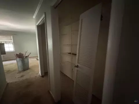 Entry Way - 110 Bayview Dr, Perry, GA 31069 photo 2 of 3