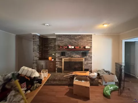 Living - 110 Bayview Dr, Perry, GA 31069 photo 1 of 4