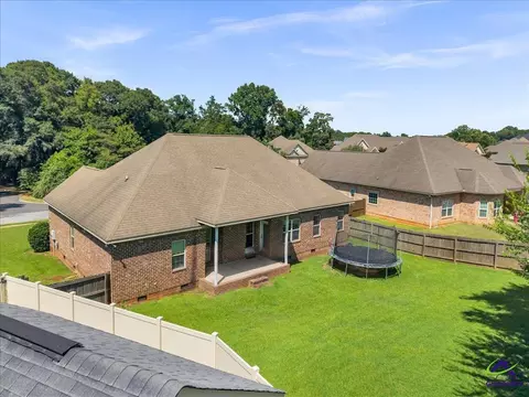 View/Area - 805 Arbor Ln, Centerville, GA 31028 photo 4 of 6
