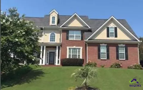 1045 Eagles Brooke Dr, Locust Grove, GA 30248