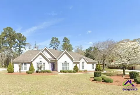102 Huntshire Trce, Warner Robins, GA 31088