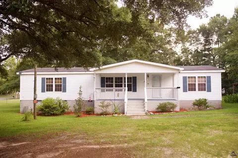 5314 Donnan Rd, Macon, GA 31217