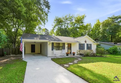402 Frank Satterfield Rd, Perry, GA 31069