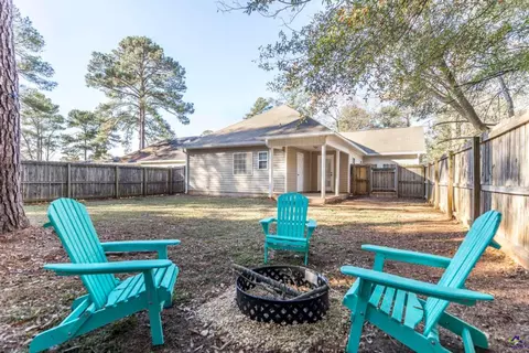 Exterior - 106 Springfield Ct, Perry, GA 31069 photo 5 of 5