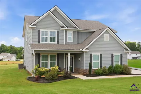 173 Sanders Rd, Macon, GA 31210
