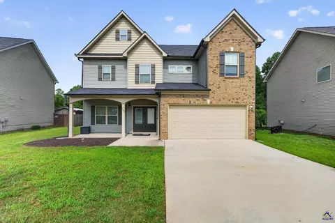 145 Stoney Creek Dr, Kathleen, GA 31047