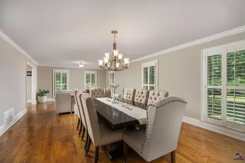 Dining - 2100 Davis Academy Rd, Rutledge, GA 30663 photo 4 of 6