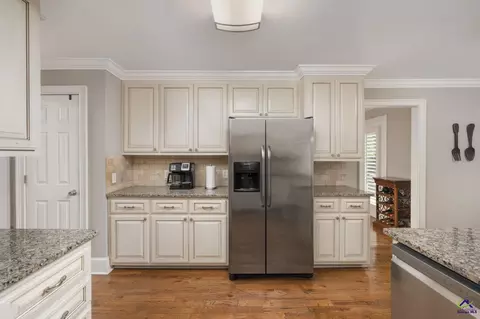 Kitchen - 2100 Davis Academy Rd, Rutledge, GA 30663 photo 4 of 4