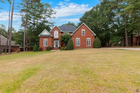 110 Glenda Dr, Bonaire, GA 31005