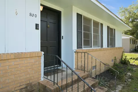 Exterior - 930 Forest Ave, Perry, GA 31069 photo 3 of 7