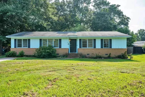 930 Forest Ave, Perry, GA 31069